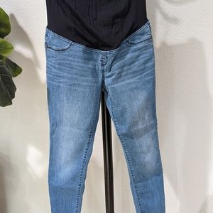 Maternity jeggings